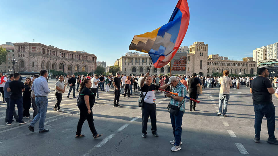 Азербайджан в сентябре. Празднование 9 мая в СССР. Праздник день города Санкт Петербурга. 9 Мая СПБ фото. Обсуждение Киев.