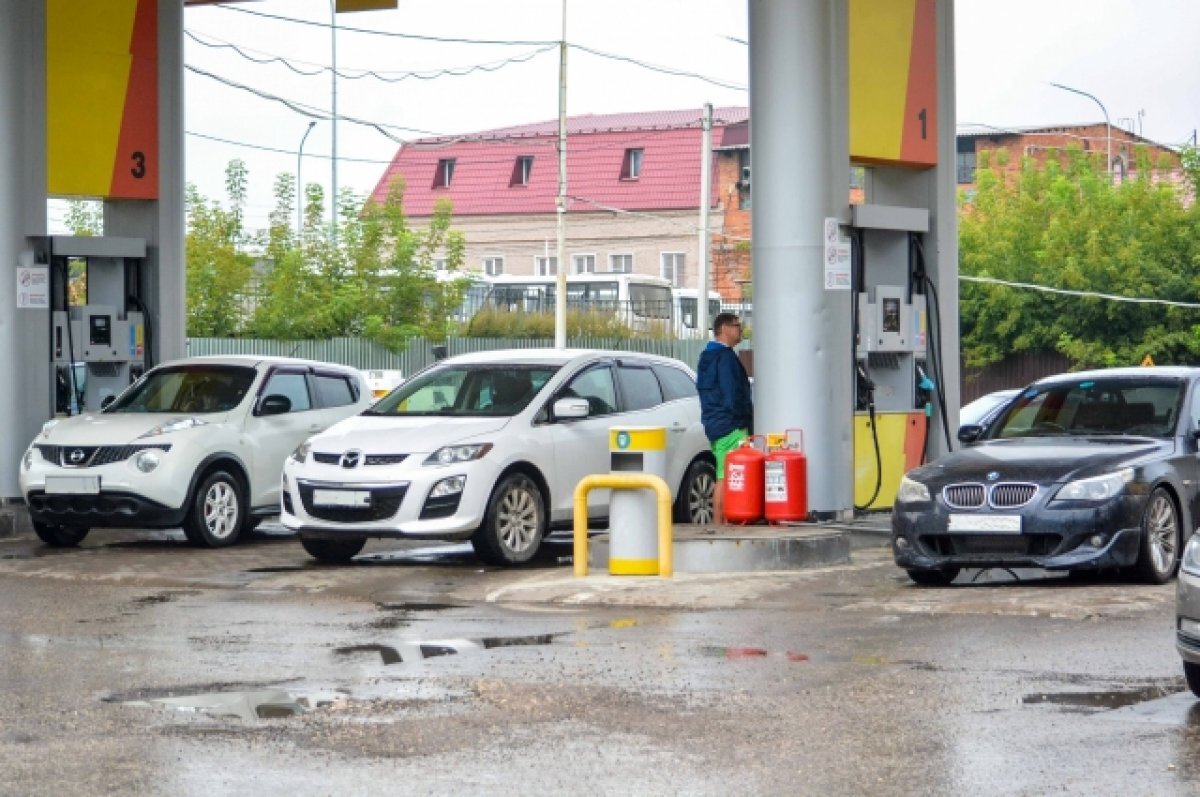    На АЗС Новосибирска заявили о снижении цен на бензин после запрета экспорта