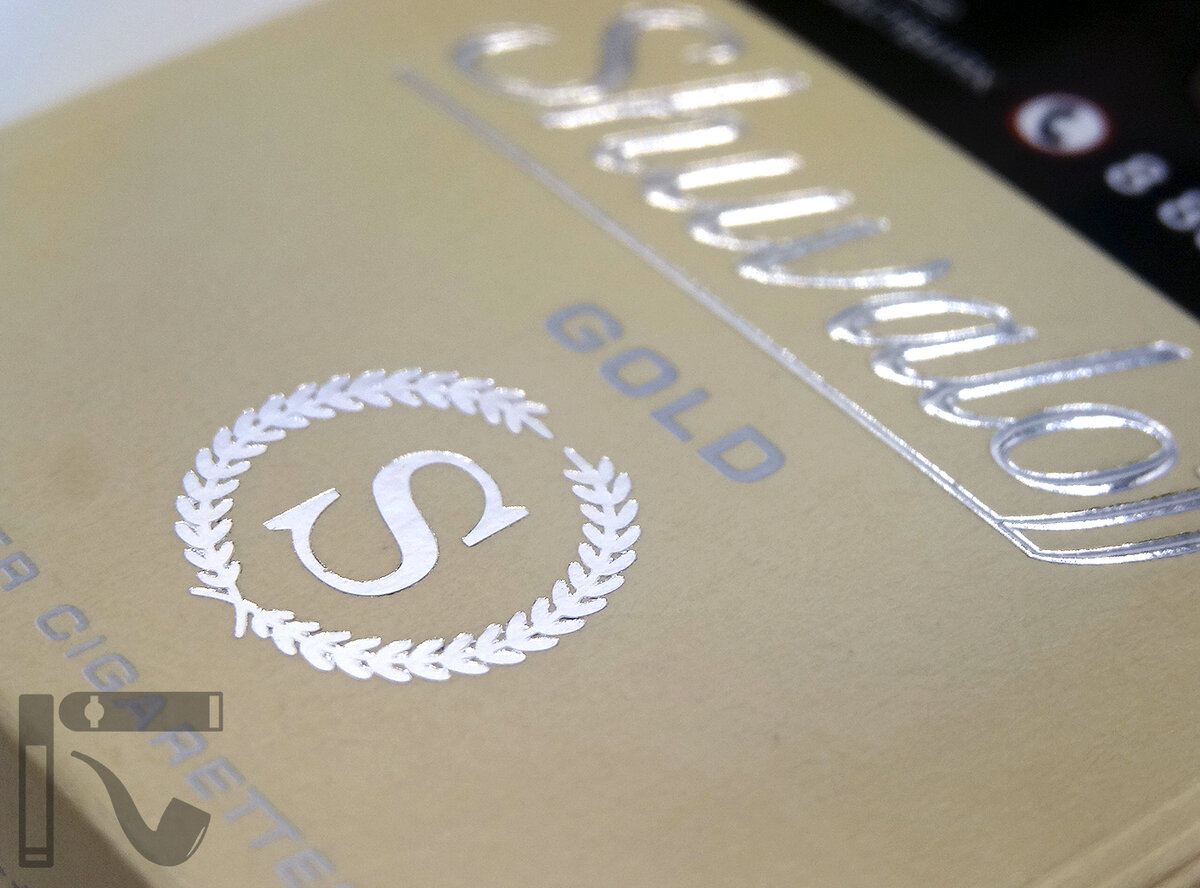 Сигареты Shuvaloff Gold. Фото: © канал "Уголок Курильщика"
