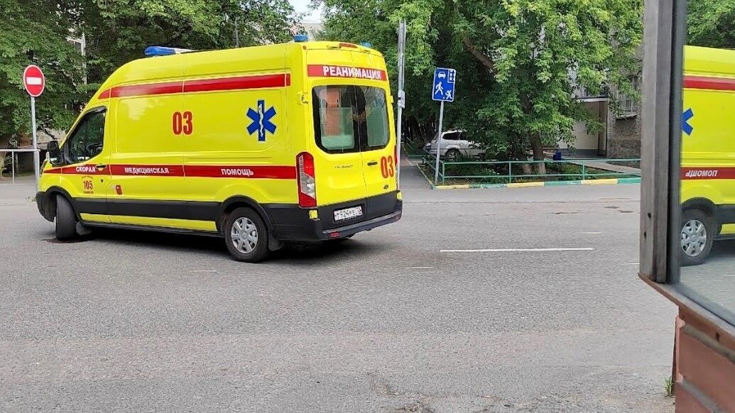     Водитель мотоцикла, попавший жесткое дорожно-транспортное происшествие в субботу вечером на Московском тракте, скончался.
