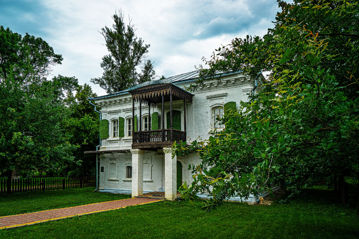 Старый город станица старочеркасская. Старочеркасская станица парк. Старочеркасск парк. Старый город станица старочеркасская. Парк ефремовский, станица старочеркасская.