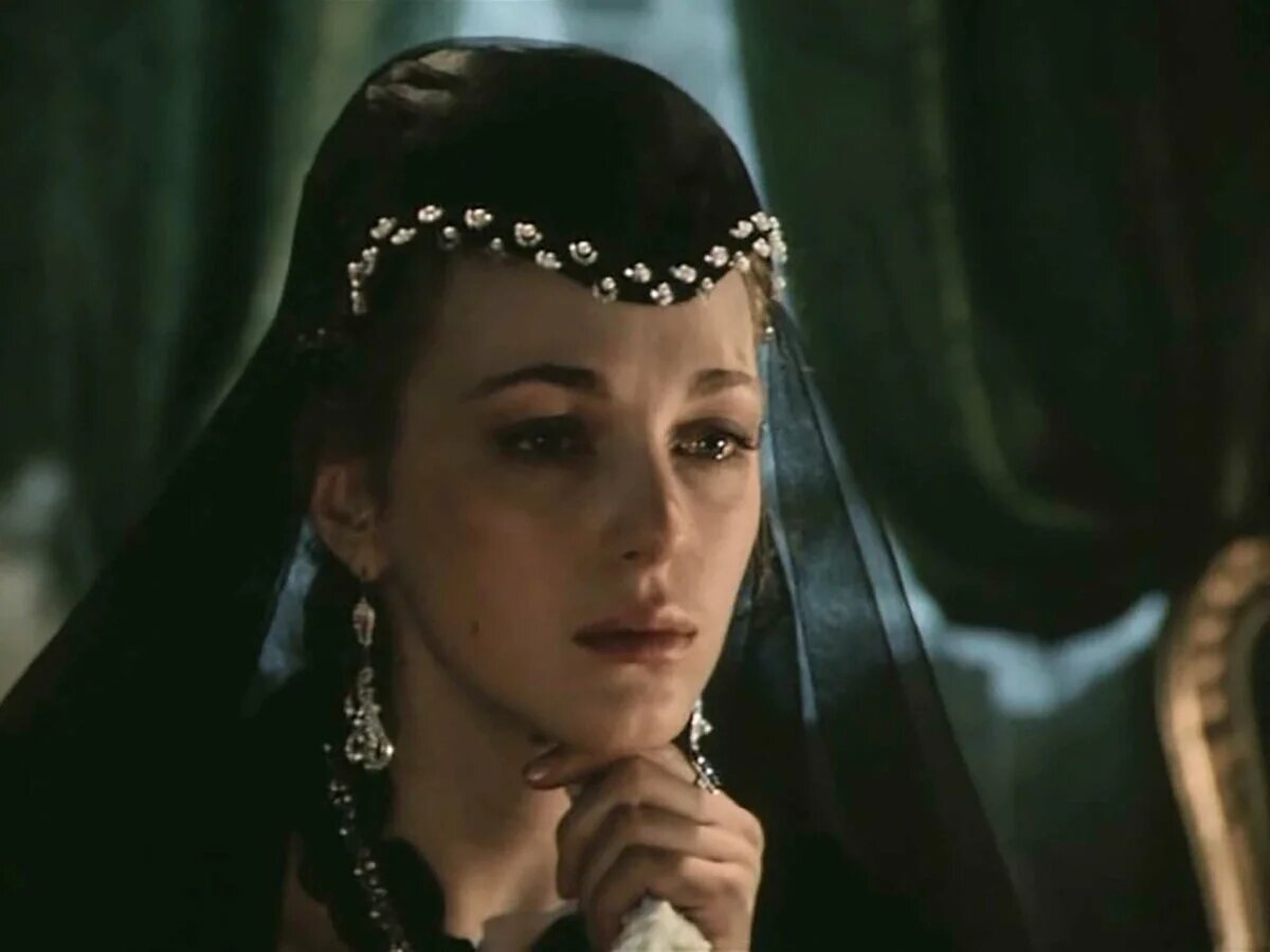 анастасия ягужинская гардемарины. татьяна лютаева в фильме гардемарины. татьяна лютаева анастасия ягужинская. татьяна лютаева гардемарины. лютаева в гардемаринах фото.