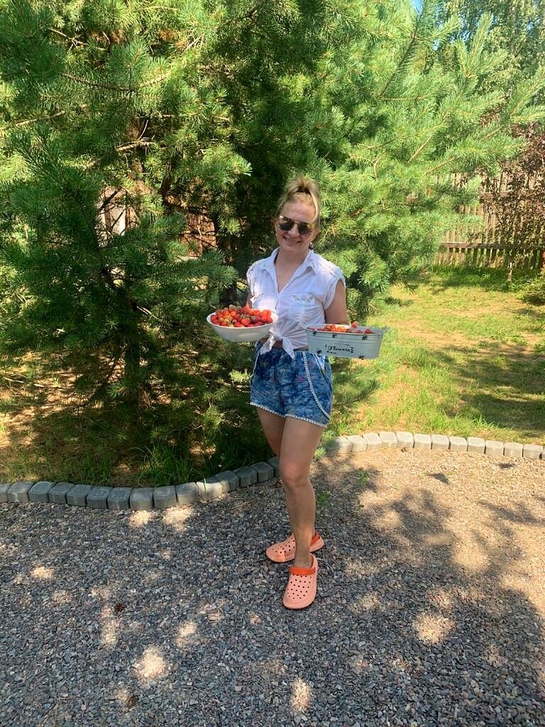 Фото: УСАДЬБУШКА /на недоделанной полянке 