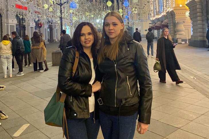 
Нина Могилина с сестрой Любой после 25-летней разлуки.