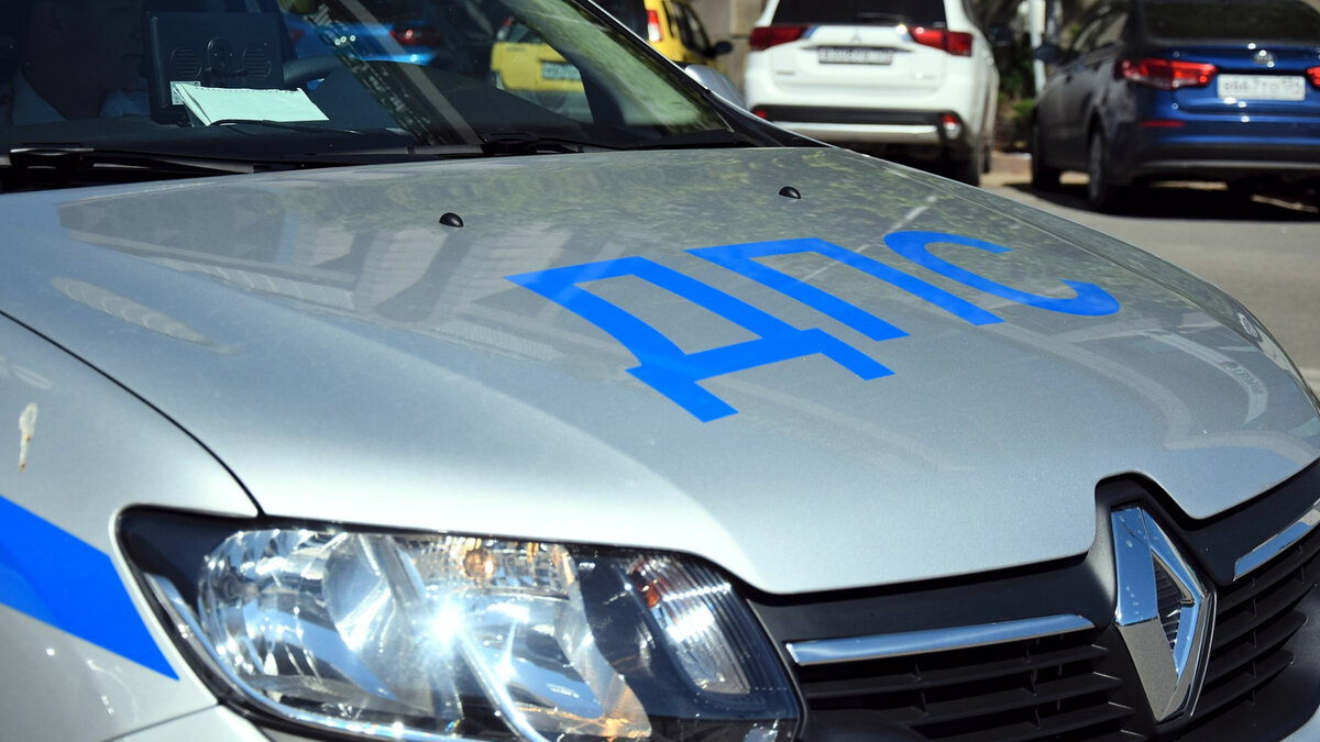     В ГИБДД рассказали подробности аварии.