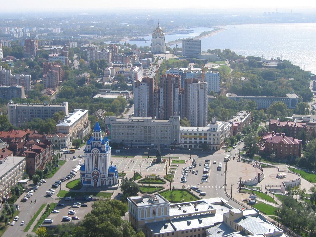 Организации г хабаровска. Амурский Утес Хабаровск. Хабаровск центр города. Хабаровск прекрасный город. Хабаровск с высоты.