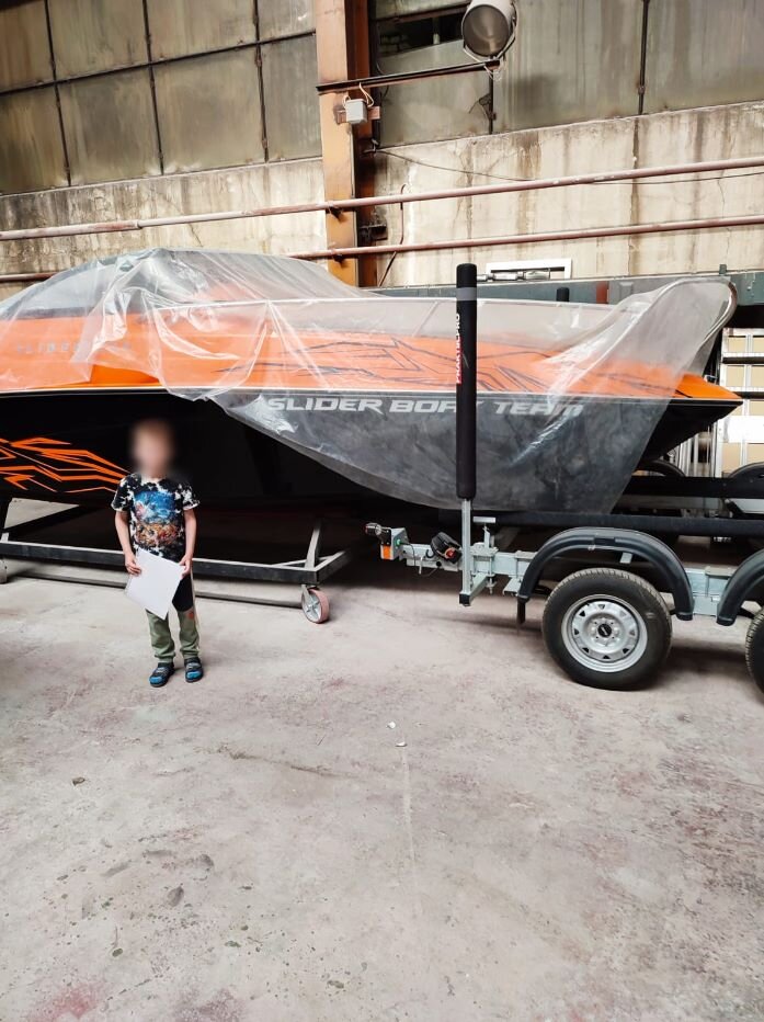 Только что выбранная лодка