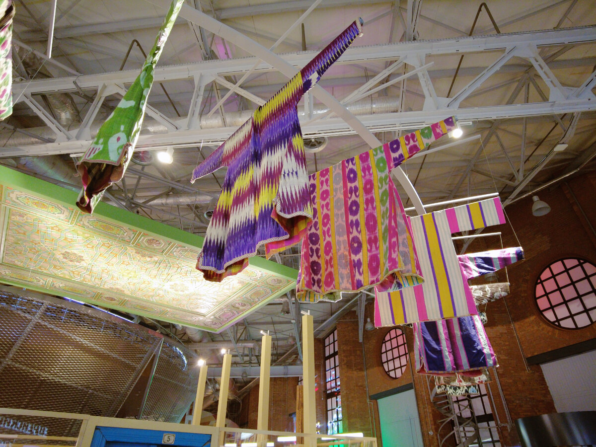 "Бухарские евреи: на перекрестке цивилизаций"