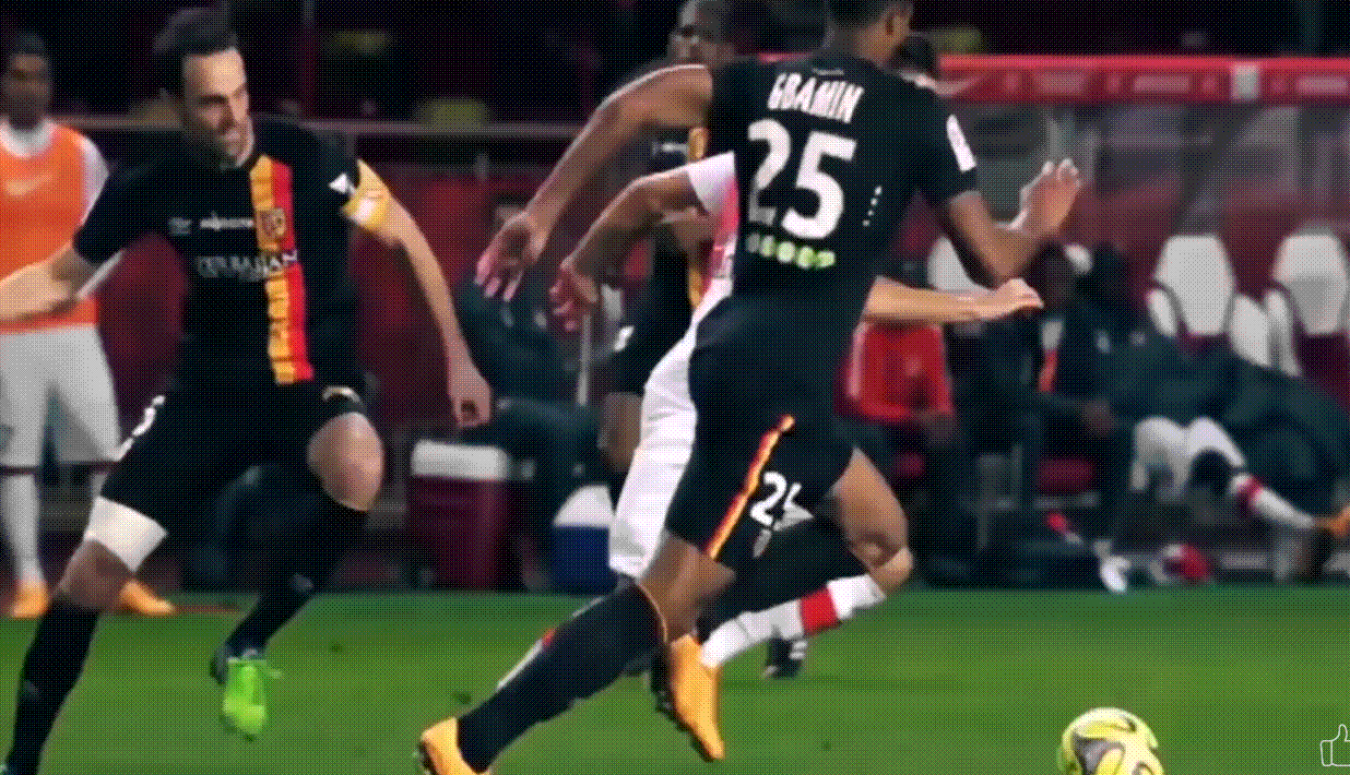  Янник Феррейра-Карраско.