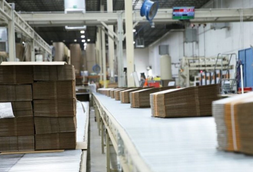 Производство гофрокартона.