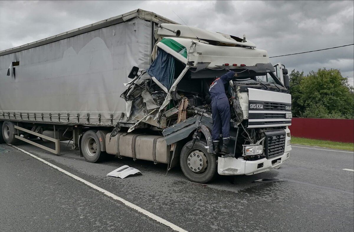 Фото дтп автобуса и грузовика