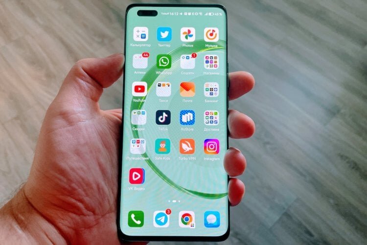    Заставить Huawei работать с сервисами Google проще простого