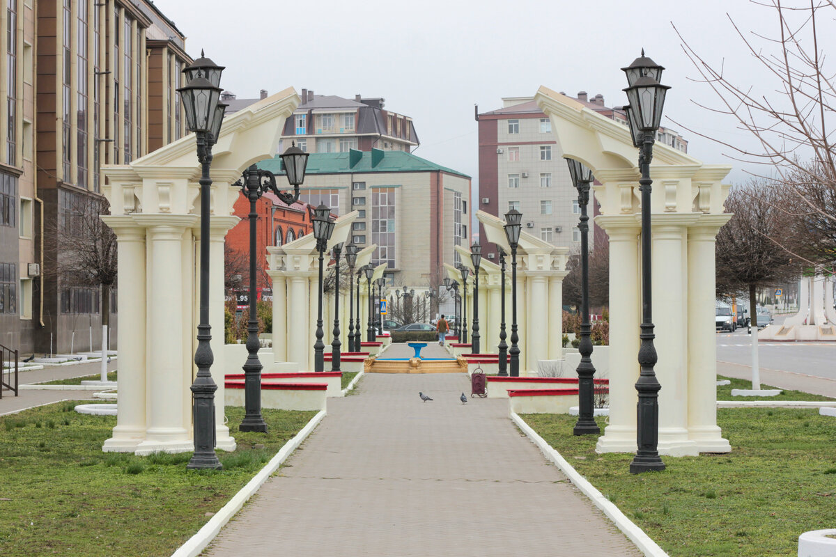 Гудермес - город с рынком, который окунёт Вас в атмосферу старой Чечни |  Россия наизнанку | Дзен