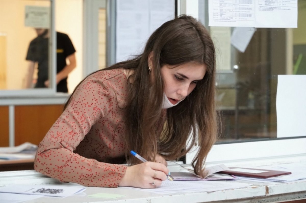    Белгородцы жалуются на малое число бюджетных мест в институте культуры