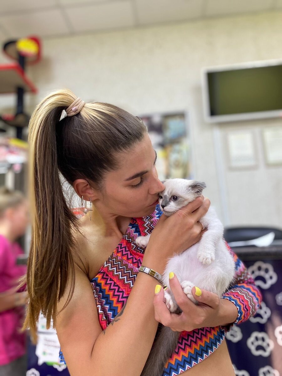 Васса в руках мамочки...