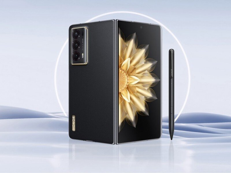    Глава Honor намекнул на цену «глобалки» складного смартфона Magic V2