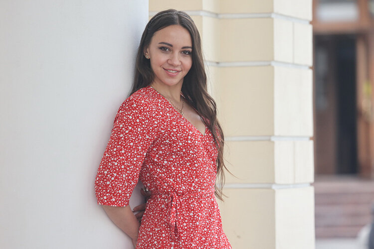    Юлия Мазурова: «Мне посчастливилось поработать с выдающимися режиссерами, дирижерами, артистами, и накопленным опытом хочется поделиться с молодыми талантами» Фото: Алексей Белкин