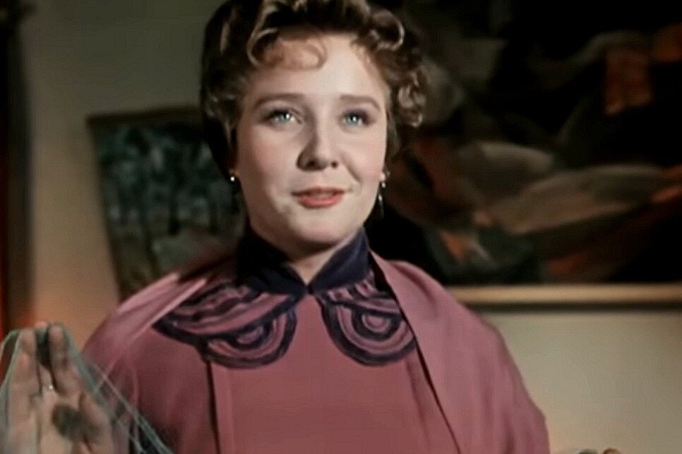 Кадр из фильма «Хождение по мукам»