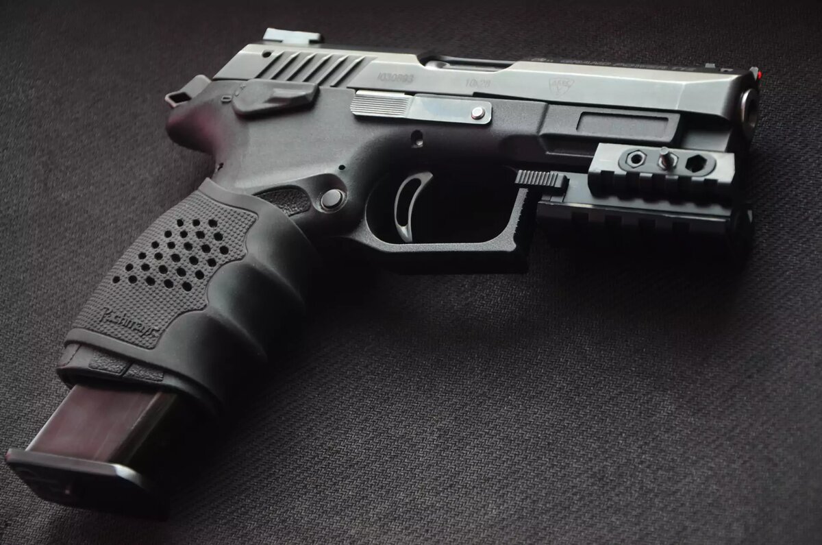 Grand Power T-12