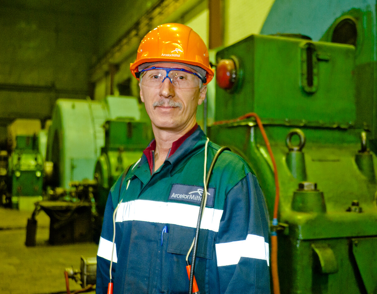 Виктор Пунтус на рабочем месте.