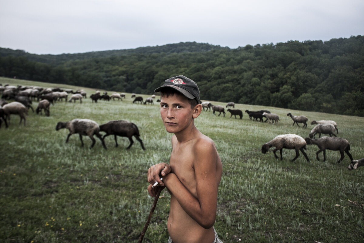© Илья Бугаев (Молдова) «Молодой пастух». Шорт-лист 2019 Youth competition. 2019 Sony World Photography Awards