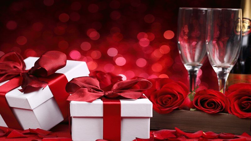 Романтический подарок мужчине: идеи самых атмосферных и необычных сюрпризов