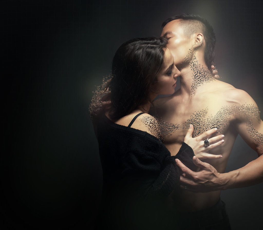 По ней что она страстная. В нежных объятьях. Нежность между мужчиной и женщиной. Гаче чтоб целовались. Страсть (чувство).