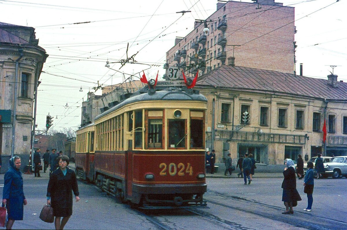 старая москва бауманская