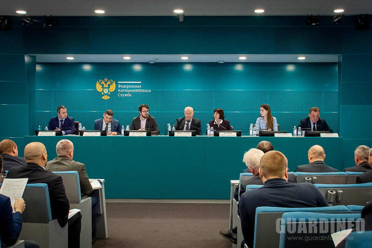 Союз золотопромышленников урала. Экспертный совет картинка. Заседание совета государственной думы. Деятельность экспертного совета. Экспертный совет при правительстве рф.