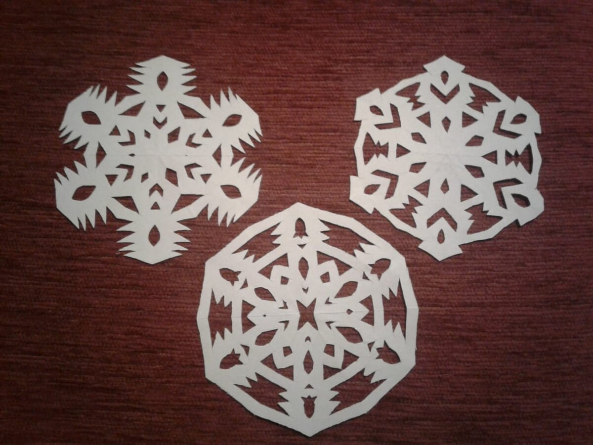 Шестигранные снежинки