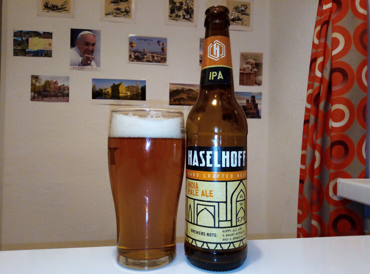 «HASELHOFF IPA» в стакане. Фото автора