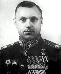 Командующий войсками 2-го Белорусского фронта Маршал Советского Союза Рокоссовский Константин Константинович