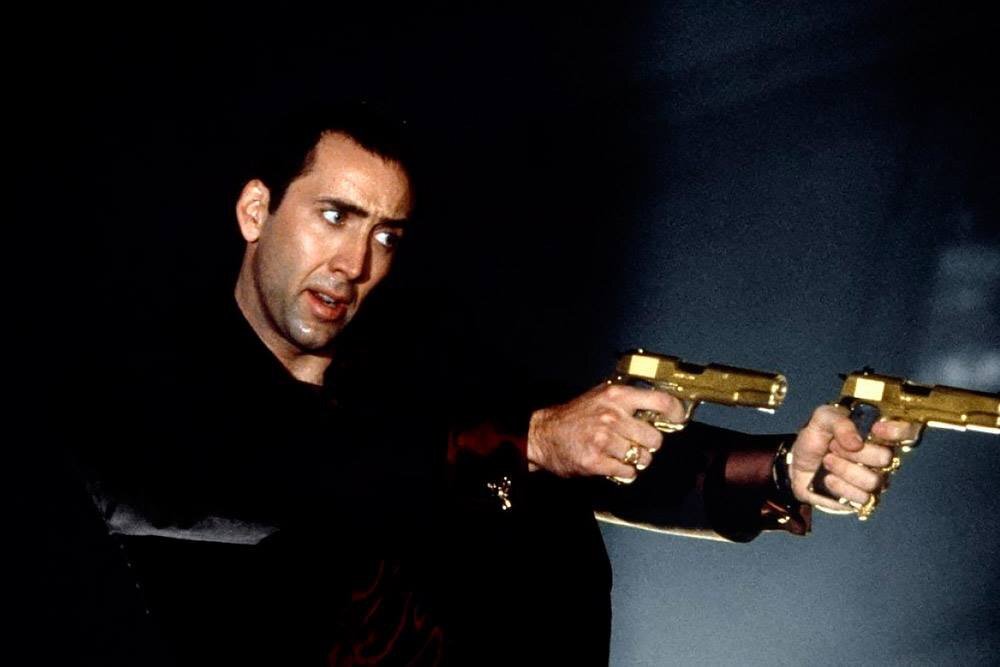 Он тут бесподобен