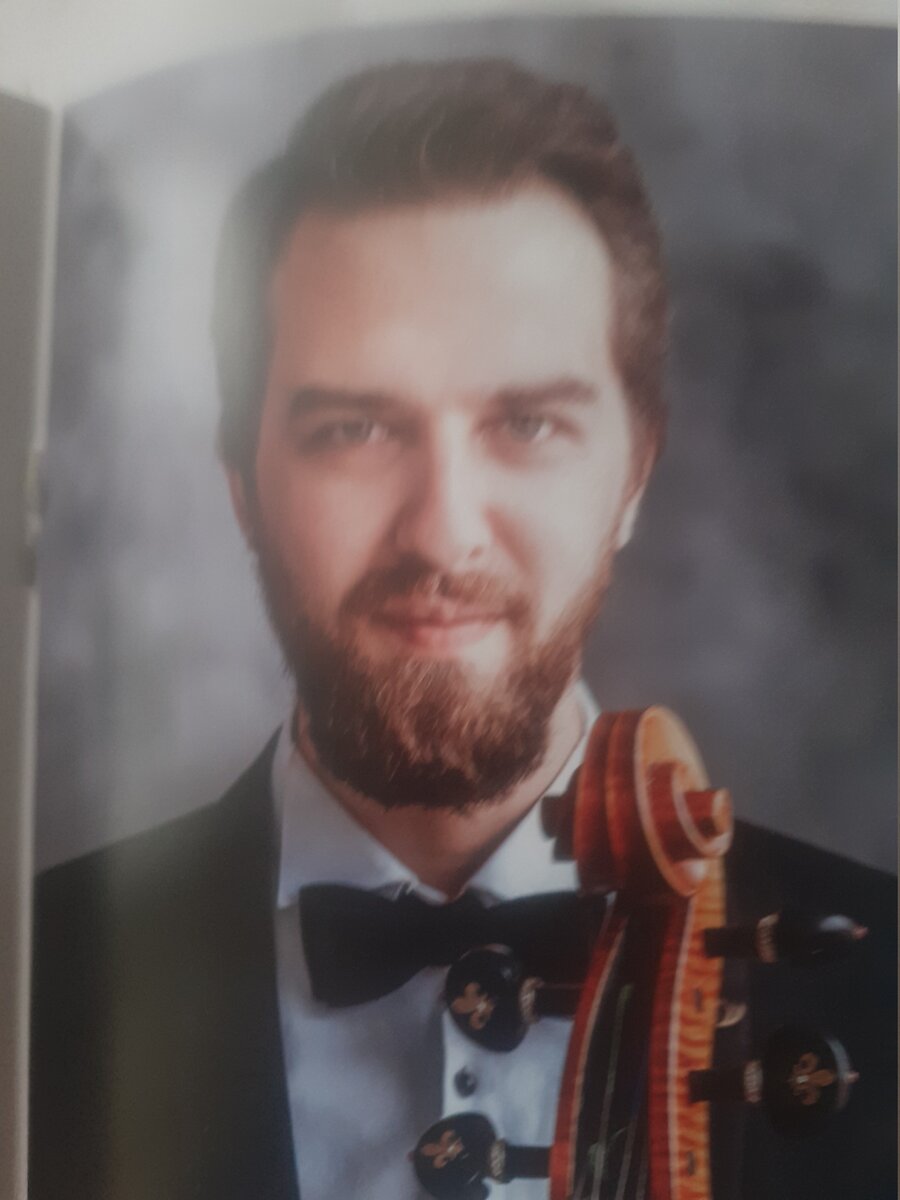 Виолончелист Александр Рамм