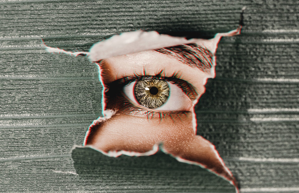 
 На остроту зрения влияют много факторов — от наследственности до повседневных привычек. Рассказываем, что вредит глазам и как повлиять на ситуацию.