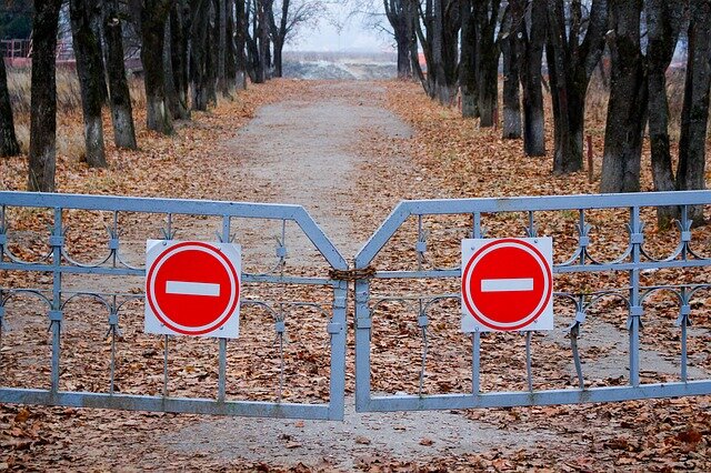 На этом их "добрососедские" отношения закончились.