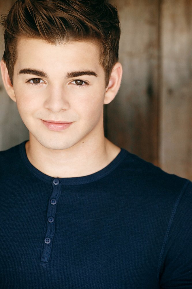 тут Эйдан Галлахер Томас Куц Джек Грифло Алла Бенцон Джейс Норман 