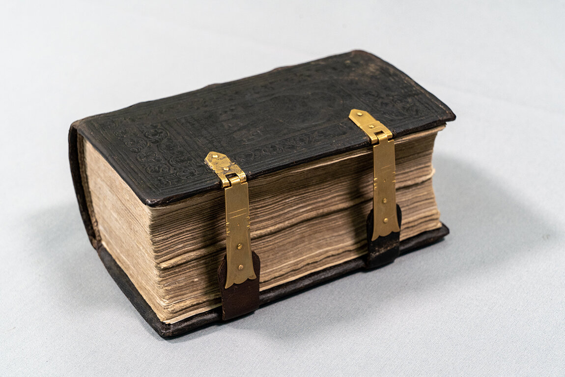 Псалтырь с «Архангела Рафаила». Фото: ЦПИ РГО