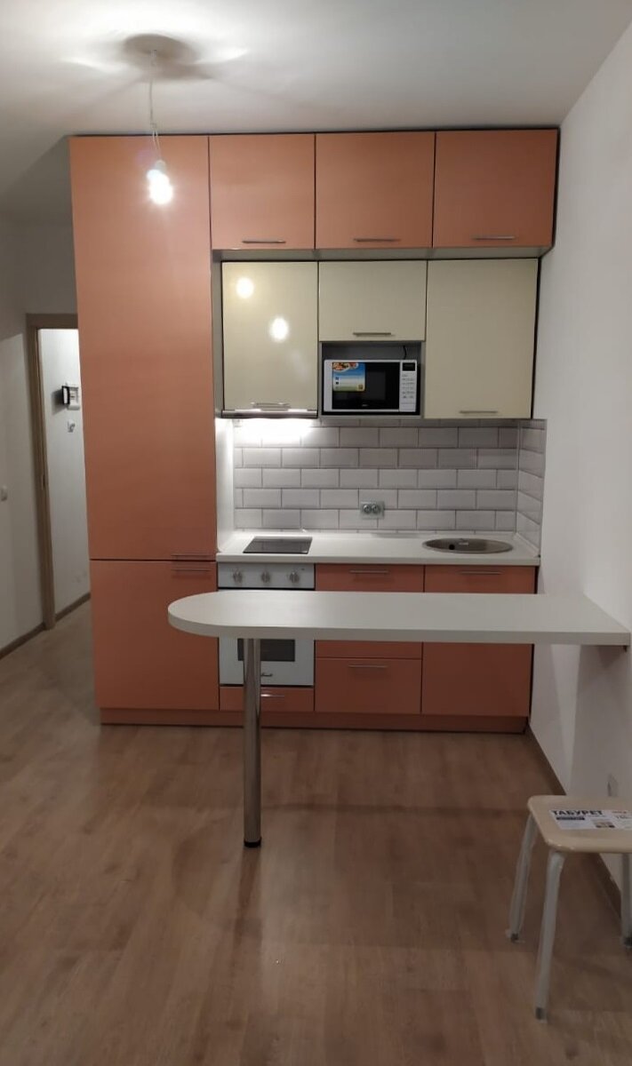 С - образная кухня)