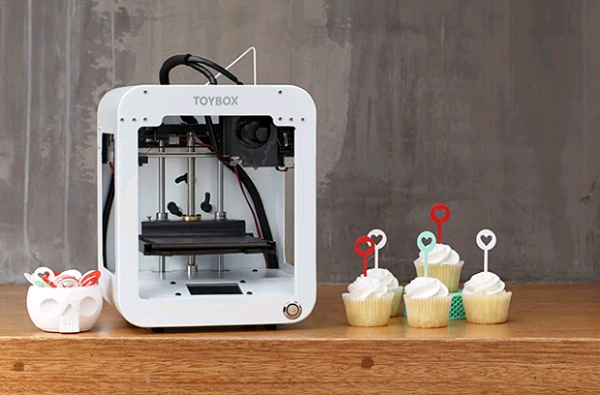 3 D принтер компании Toybox