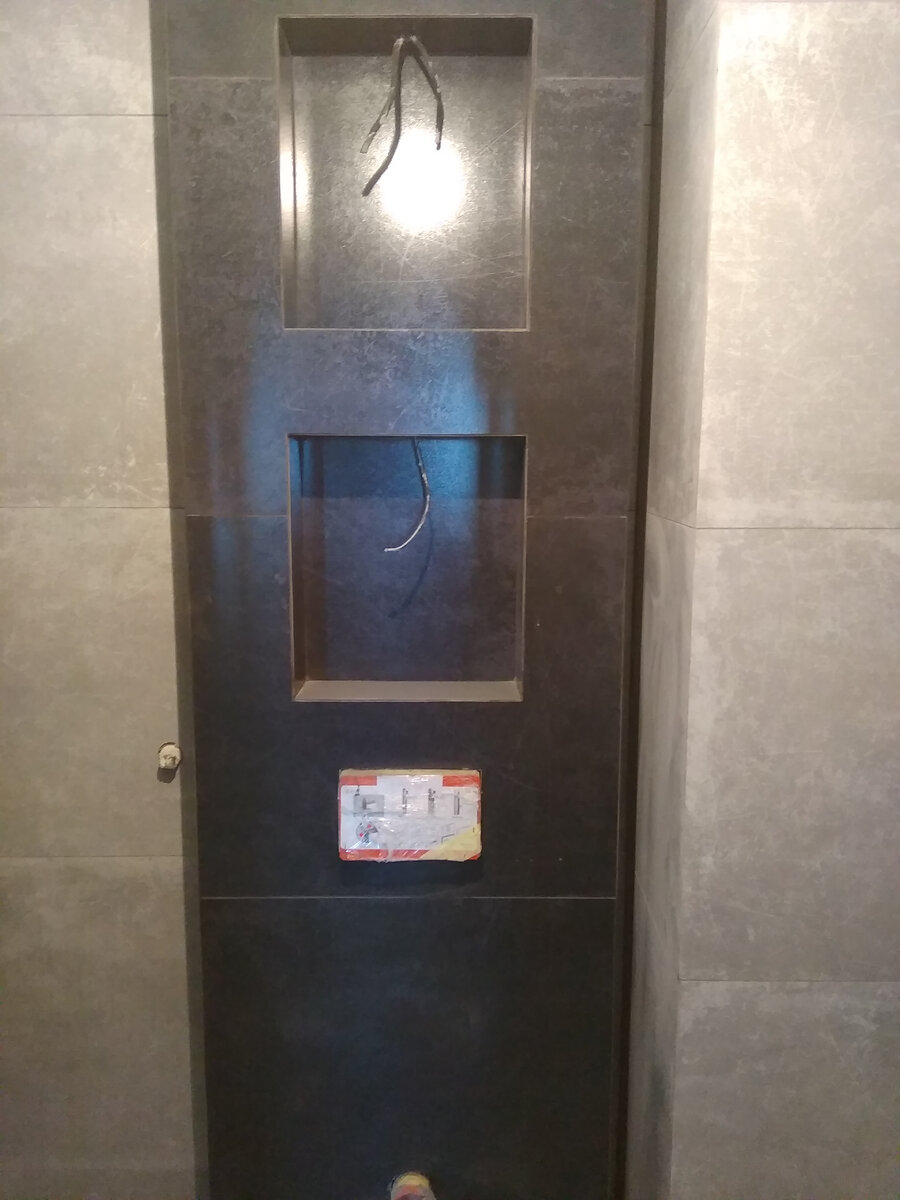 большого размера керамогранит, полочки