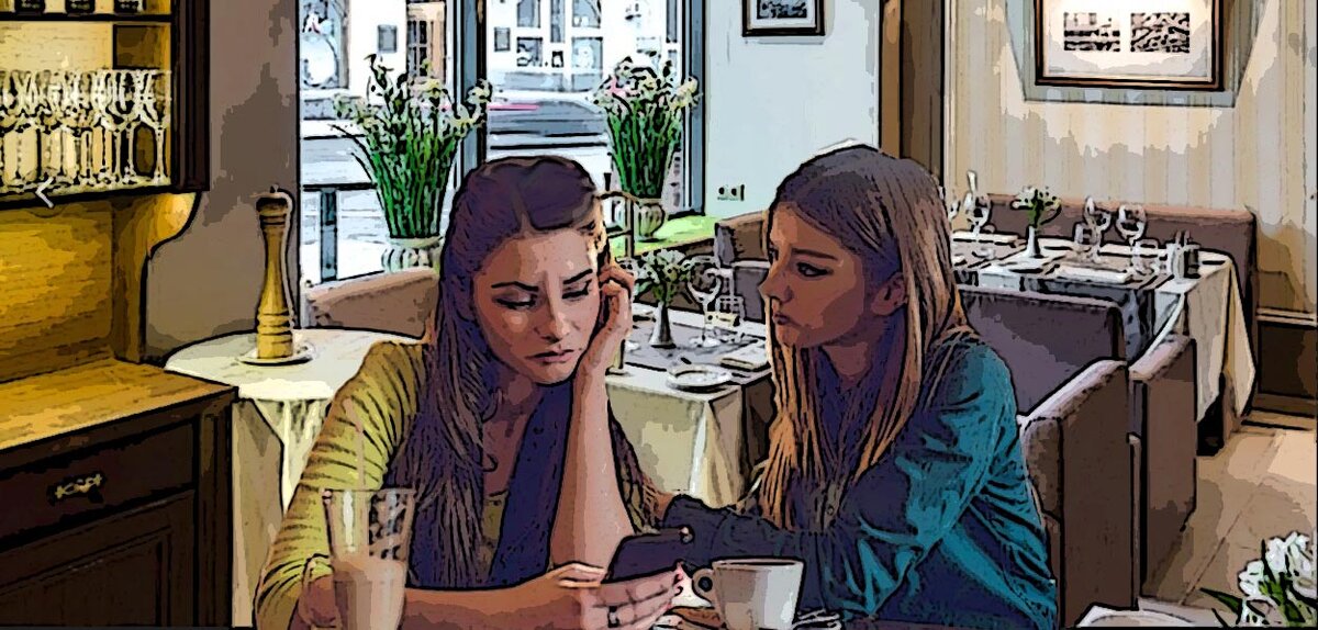 Девушки беседуют в кафе. Иллюстрация