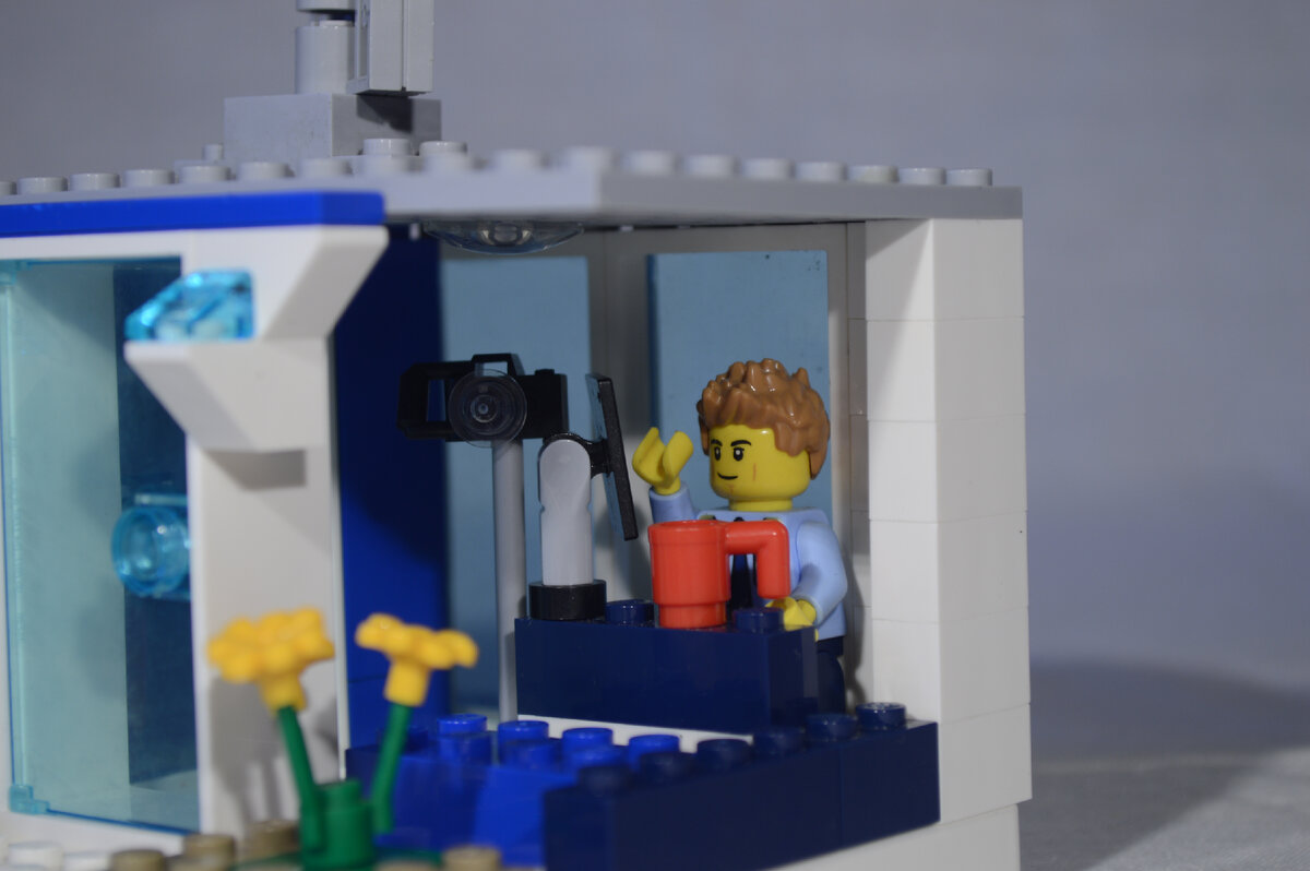 Приёмная в полицейском участке. Фото автора