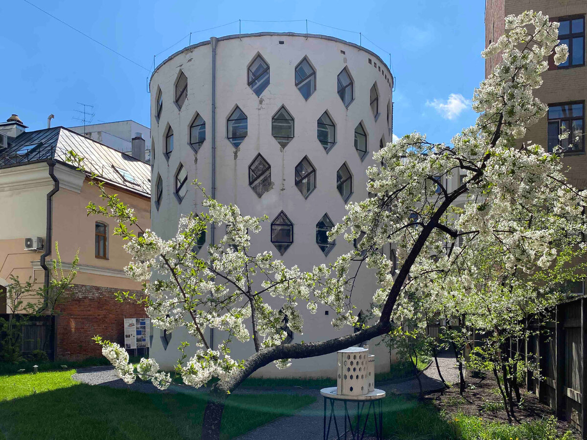 Paulkuz, CC BY-SA 4.0, via Wikimedia Commons