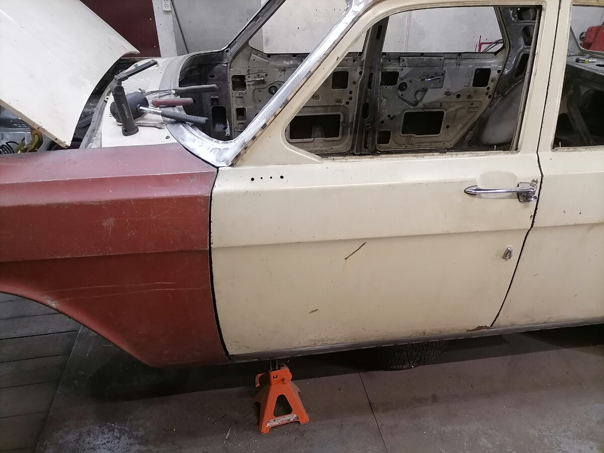 Кап волга. Волга кузов установка ауди. Кап волга. Кап волга. Кап волга.