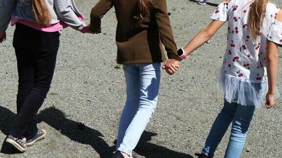     В Ростовской области хотят сделать бесплатным отдых в лагерях для детей мобилизованных, сообщается на сайте Законодательного собрания региона.