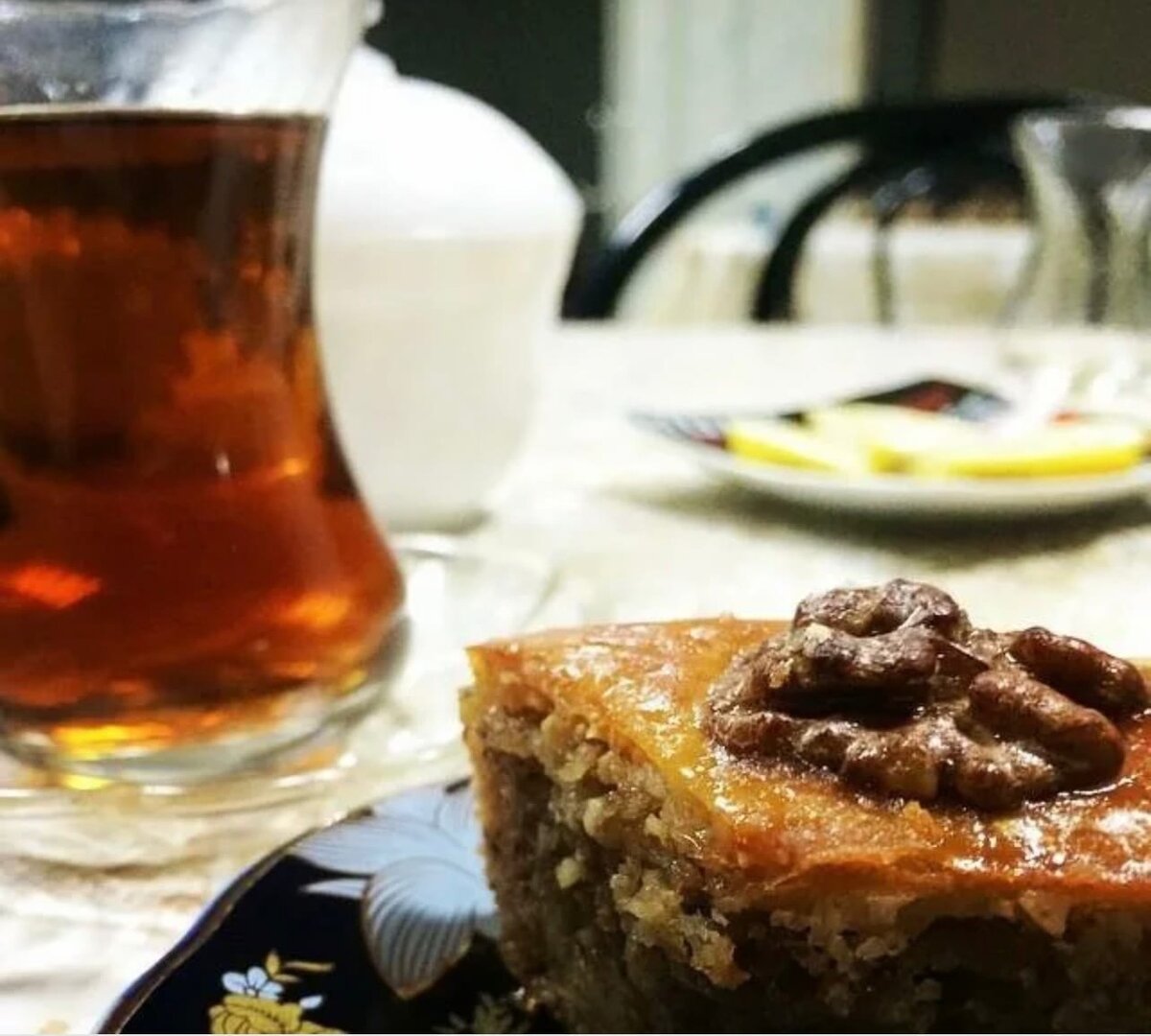 Турецкая пахлава с чаем реклама