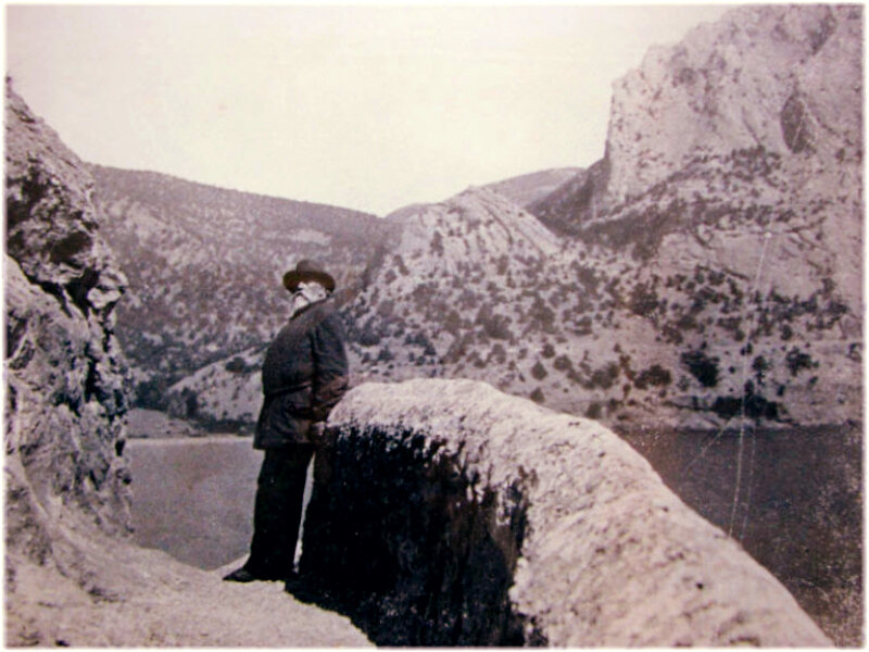 Лев Голицын на тропе.  Источник: www.evpatori.ru