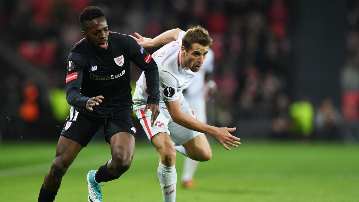    Игрок "Атлетика" Иньяки Уильямс (слева)© РИА Новости / Григорий Сысоев