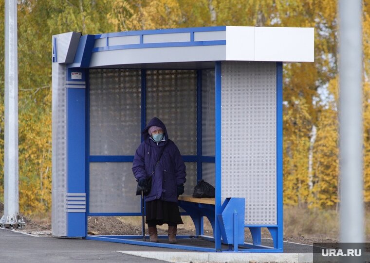    Курганцам рассказали, куда звонить, если долго нет автобуса